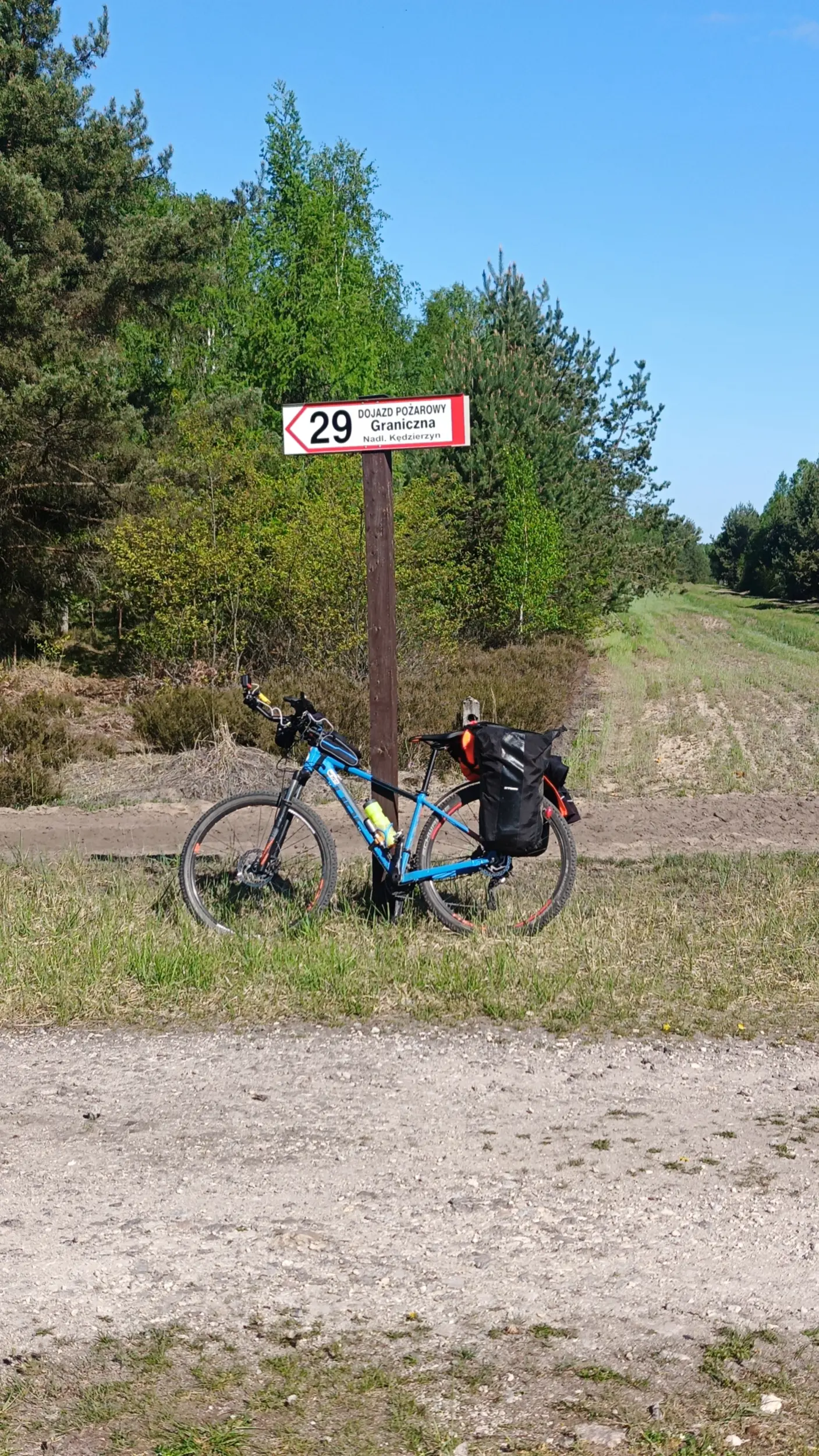 Szerokie drogi pożarowe idealne na ścieżki rowerowe