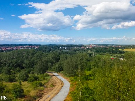 Panorama Prudnika z wieży widokowej (foto: PB roweronline.pl & narty.pl)