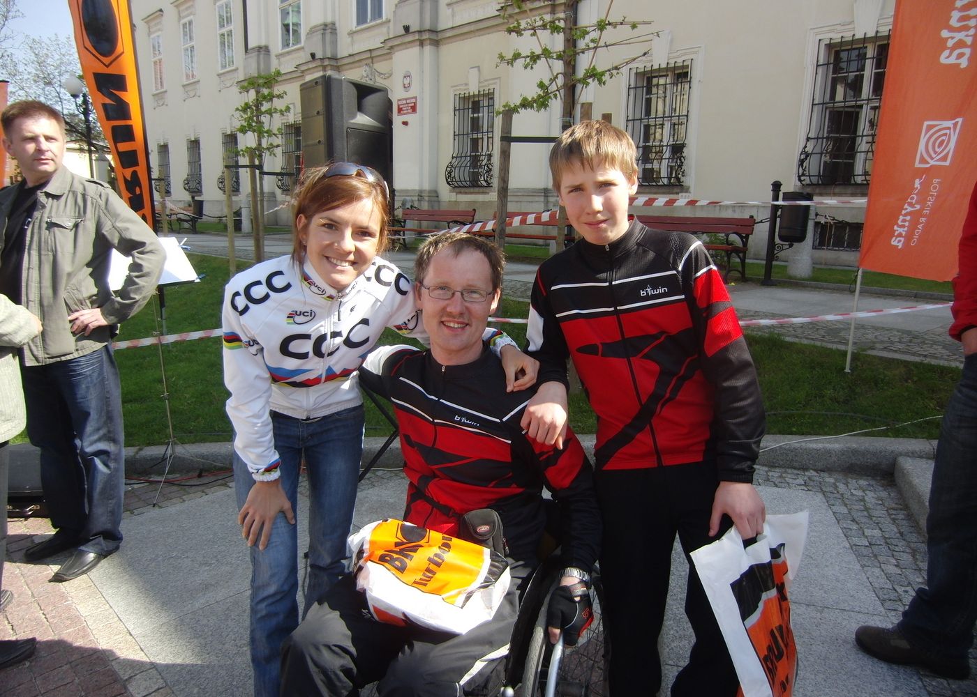 Maja Włoszczowska, Darek Sobczak z synem Maja Włoszczowska, Darek Sobczak z synem