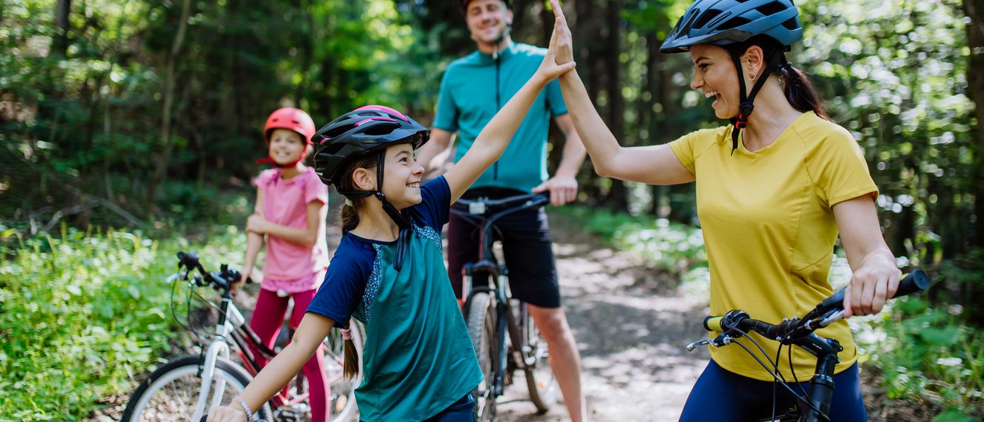 Wybierz bezpieczne kaski rowerowe dla dzieci i dorosłych / źródło mat. prasowe