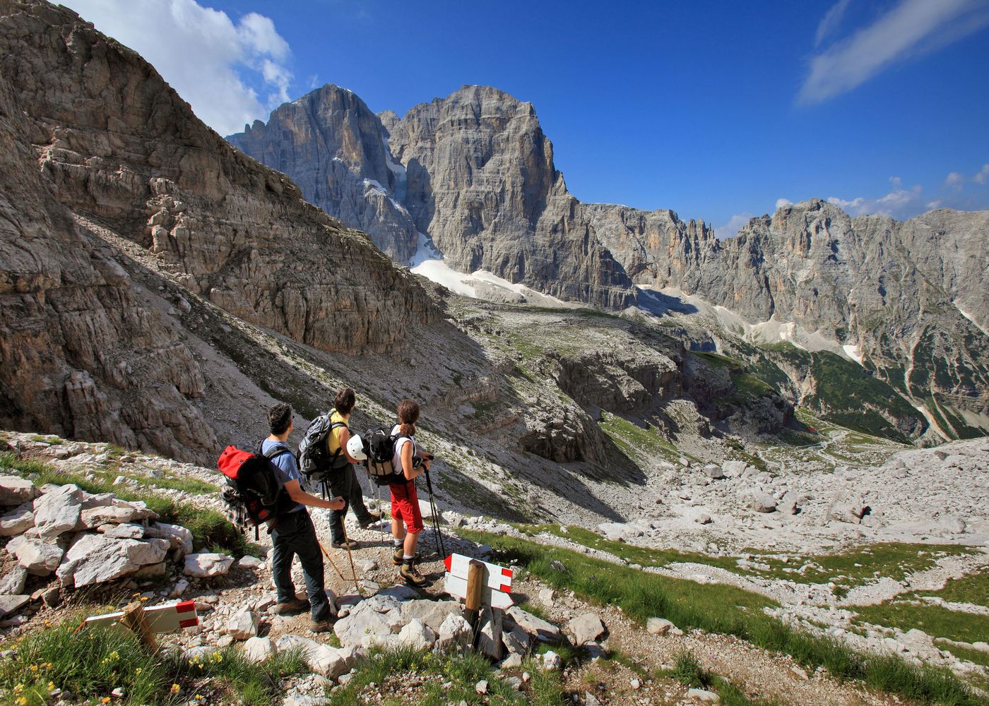 Campiglio - Brenta Dolomites (foto: Pio Geminiani) Campiglio - Brenta Dolomites (foto: Pio Geminiani)