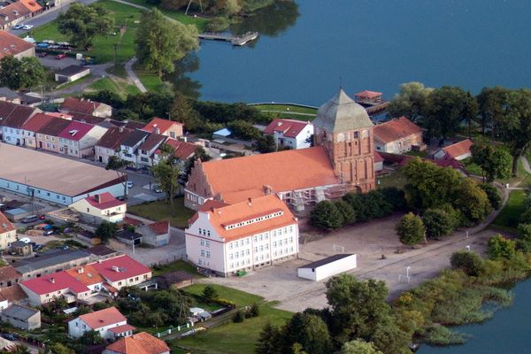 Pasym Kościół Ewangelicki