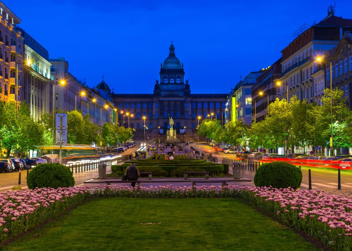 Praga, Plac Wacława / fot. Catarina Belova, shutterstock Praga, Plac Wacława / fot. Catarina Belova, shutterstock