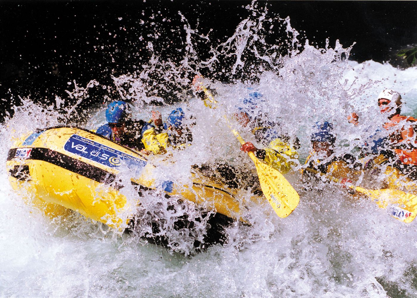Rafting na rzece Noce w Val di Sole (foto: autor nieznany) Rafting na rzece Noce w Val di Sole (foto: autor nieznany)