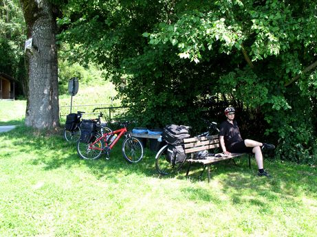 Trasa rowerowa nad Dunajem- odpoczynek na trasie