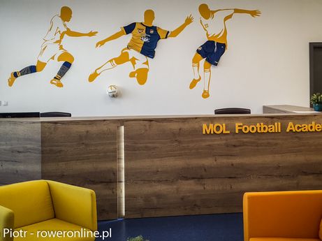 Akademia piłkarska MOL (foto: P. Burda)