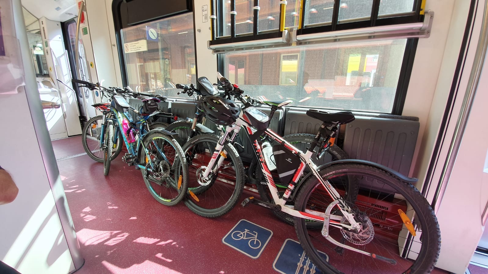 Przewóz roweru pociągiem nie stanowu problemu (foto: F.A.B.)