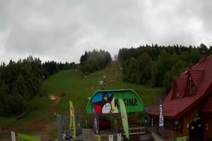 Kasina Wielka Kasina Ski & Bike Park Dolna stacja kolejki krzesełkowej