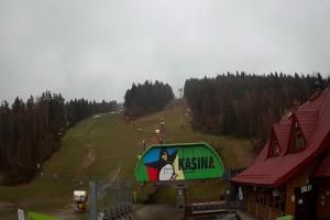 Kasina Wielka Kasina Ski & Bike Park Dolna stacja kolejki krzesełkowej