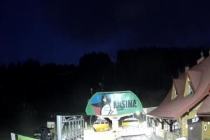 Kasina Wielka Kasina Ski & Bike Park Dolna stacja kolejki krzesełkowej